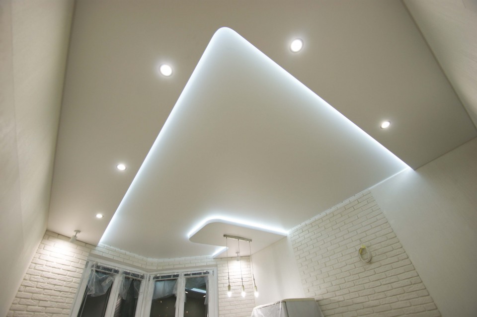 Заказать парящие натяжные потолки в г. Шилка